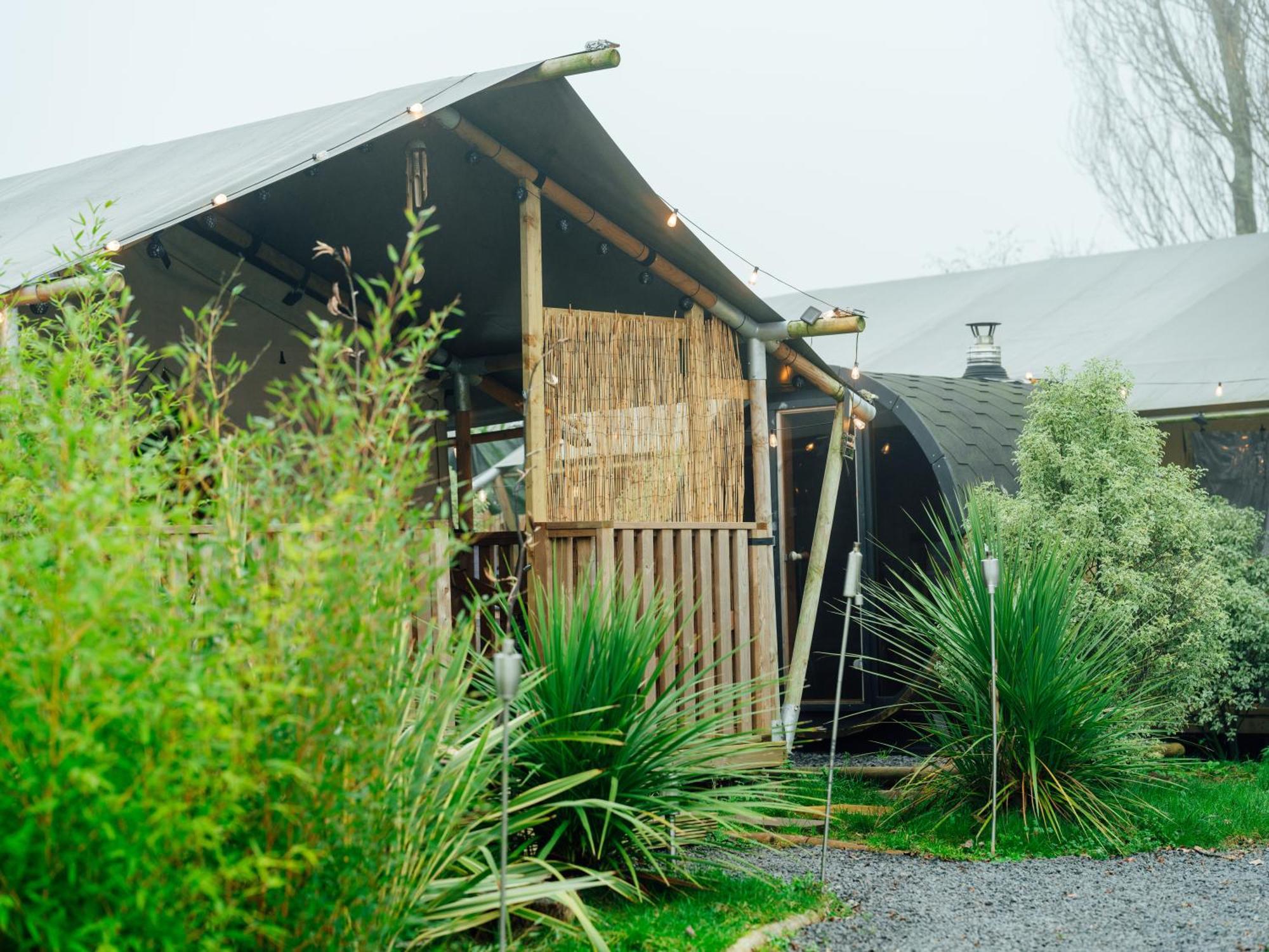 Sunset Retreats Safari Tent Ombersley Exterior foto